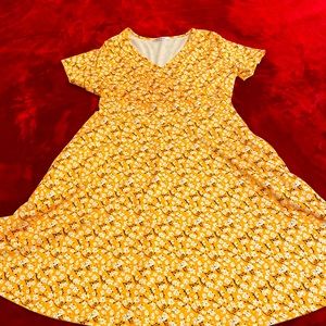 Yellow floral dress with pockets